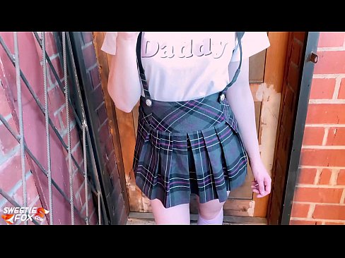 ❤️ Schoolgirl ດູດ dick ຂອງນາງເລິກແລະ fucks ແທນທີ່ຈະຫ້ອງຮຽນ. ❤❌ ວິດີໂອທາງຮູທະວານ ທີ່ lo.hentaibar-com.ru ☑